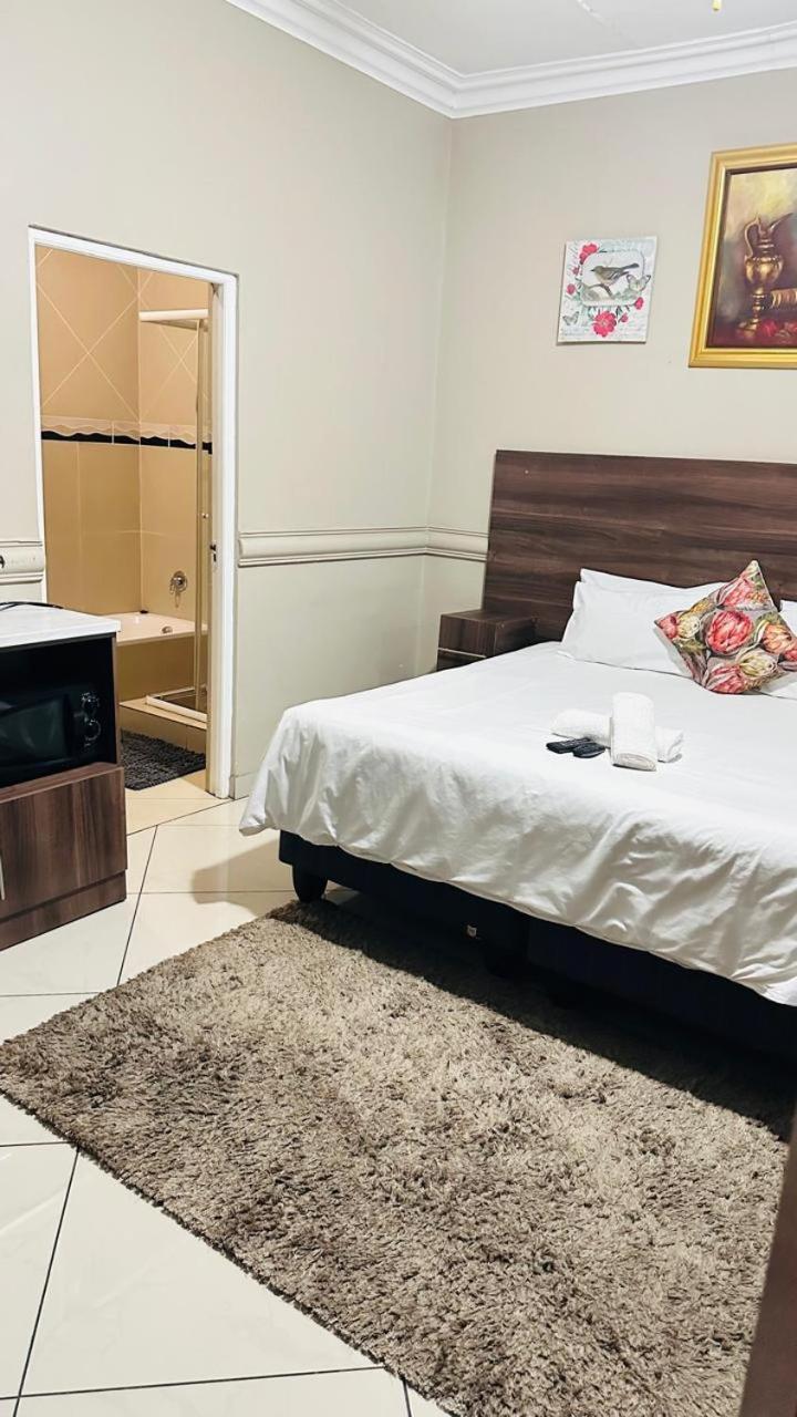 וויטבנק Sunrise Boutique Hotel מראה חיצוני תמונה