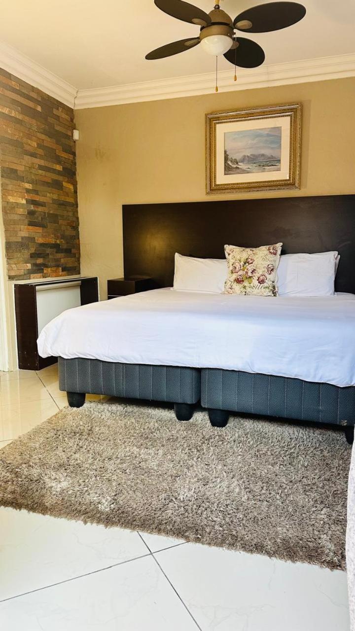 וויטבנק Sunrise Boutique Hotel מראה חיצוני תמונה